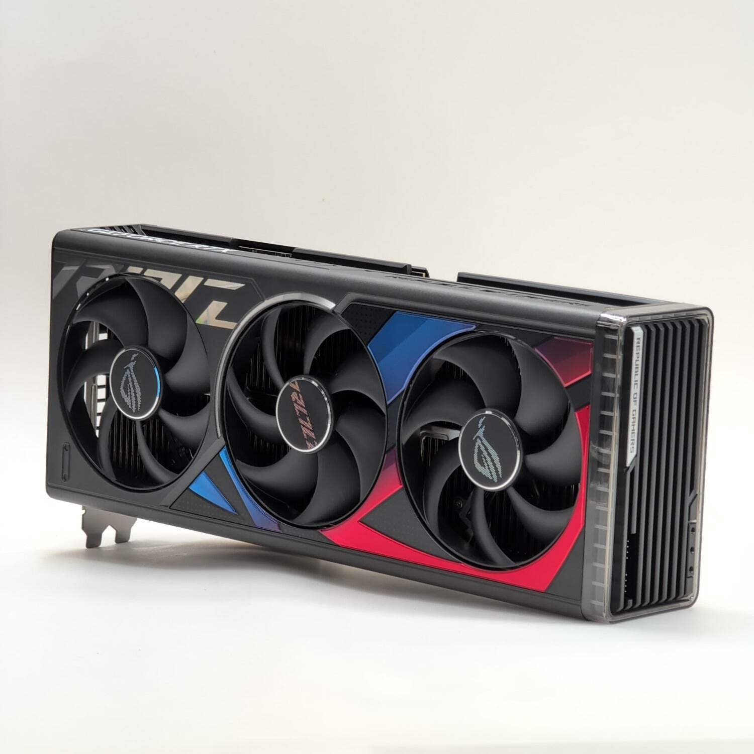 Graphics Card 24Gb Gddr6X - أ. عرض مميز: كرت شاشة Asus